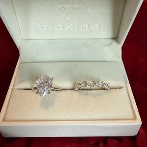 Travel Ring Set Faux Diamond Pear Cut Wedding Set Size 6